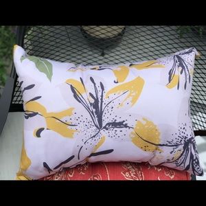 Outdoor& Indoor, ‘ Asiatic Beauty’, Pillow.